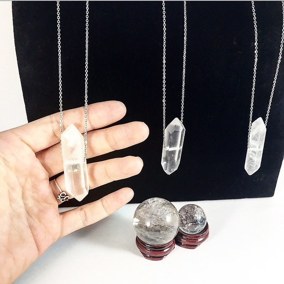 -LARGE- Raw Double Pointed Quartz Pendant - Picture 7 of 7